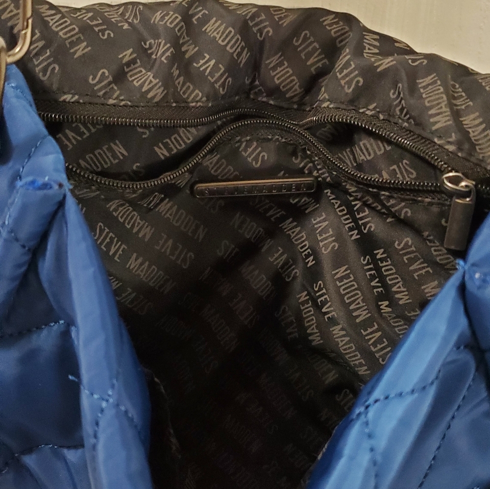 Nwot Steve Madden Blue Quilted Crossbody Bag With Coin Pouch - Picture 4 of 10